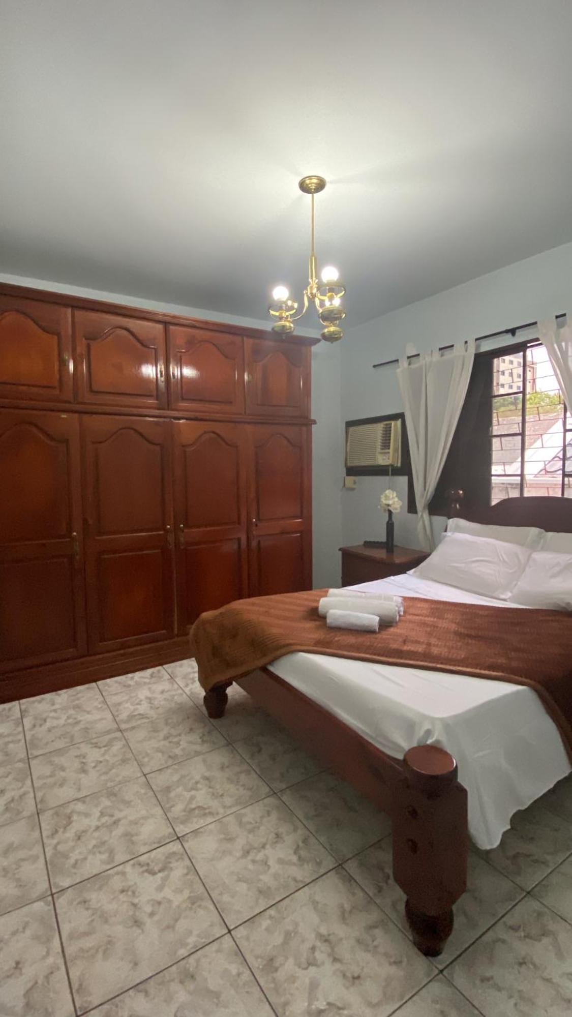 Triana Guest House Foz do Iguaçu Extérieur photo